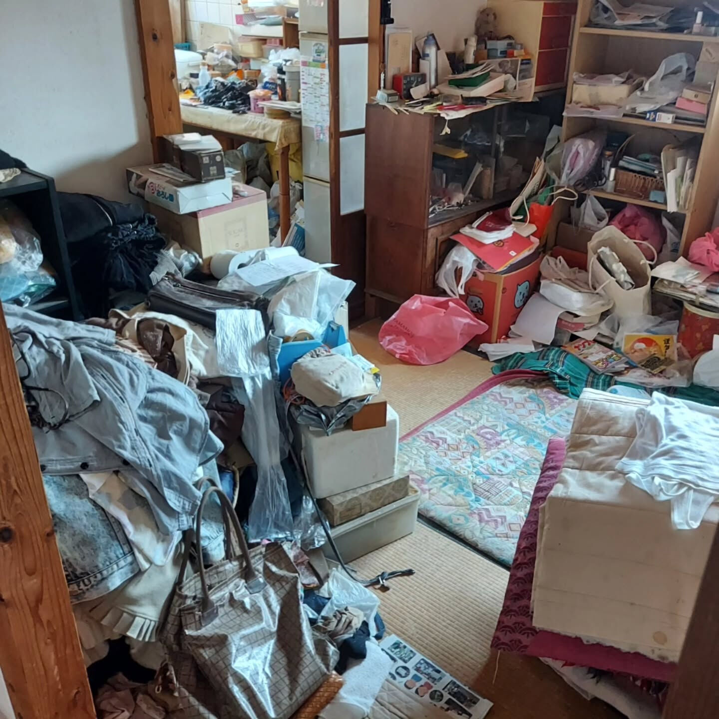 岸和田で不用品の処分を考えているけど、どこに頼んだらいいかわ
